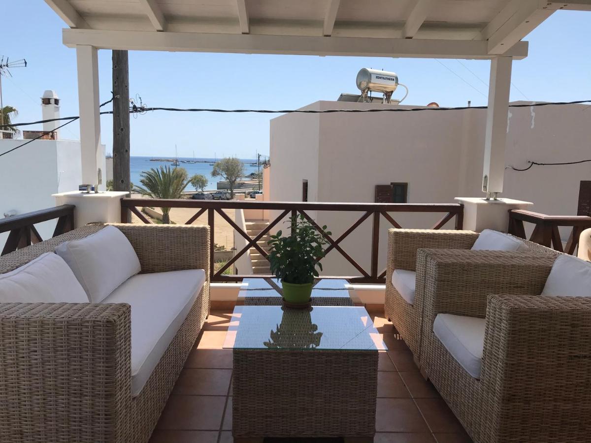 Dea House Finikas (Syros) Exterior foto