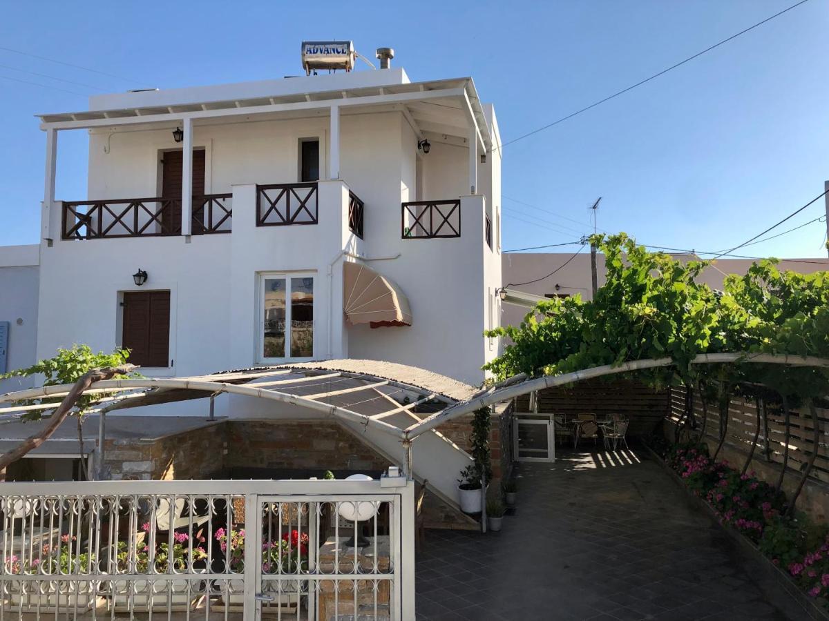 Dea House Finikas (Syros) Exterior foto